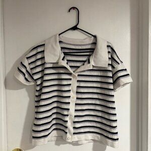 Amazon Women's V-Neck Sweater - Black and White Stripes